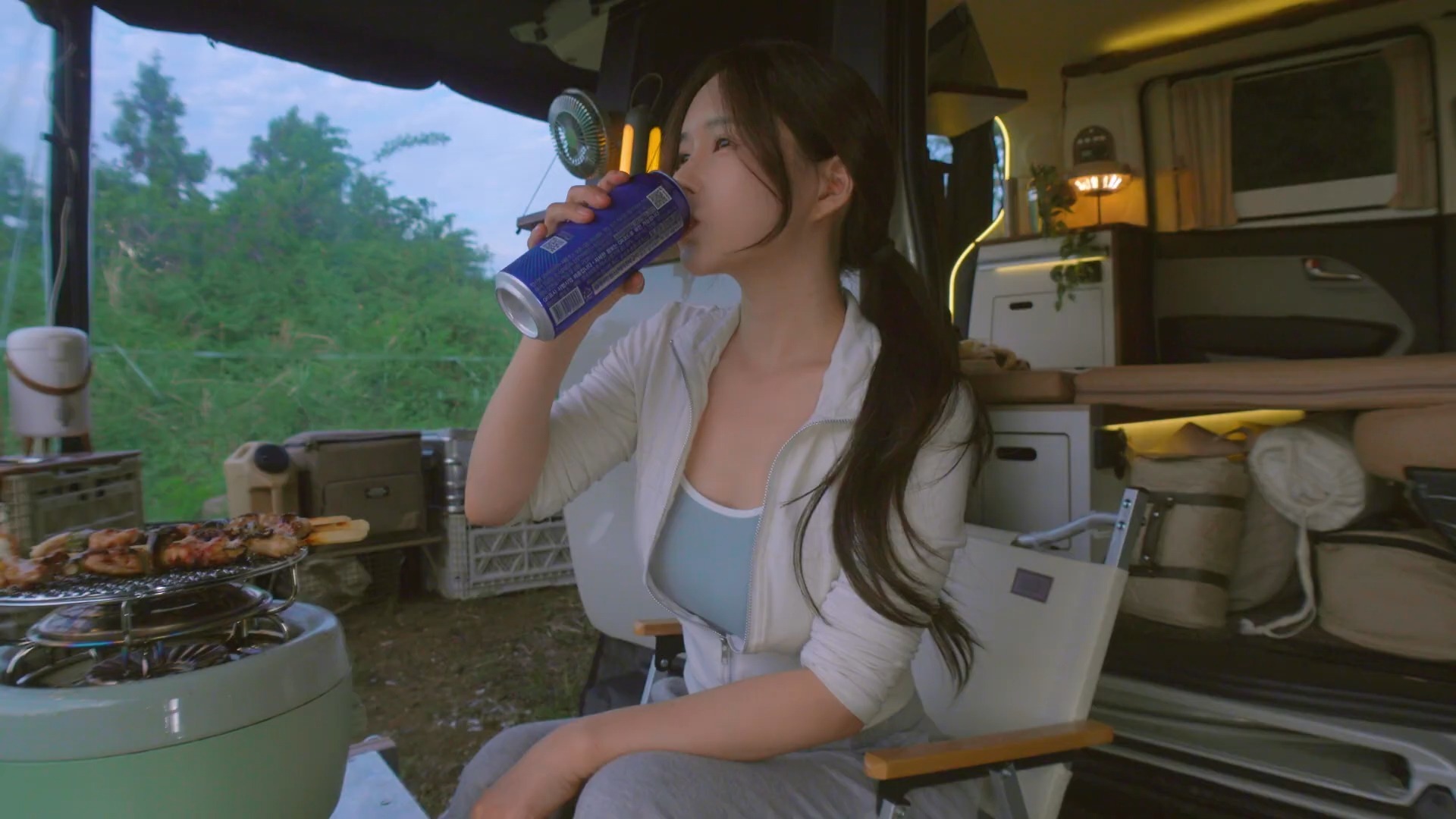 纳指续创新高，热门中概股多数走低